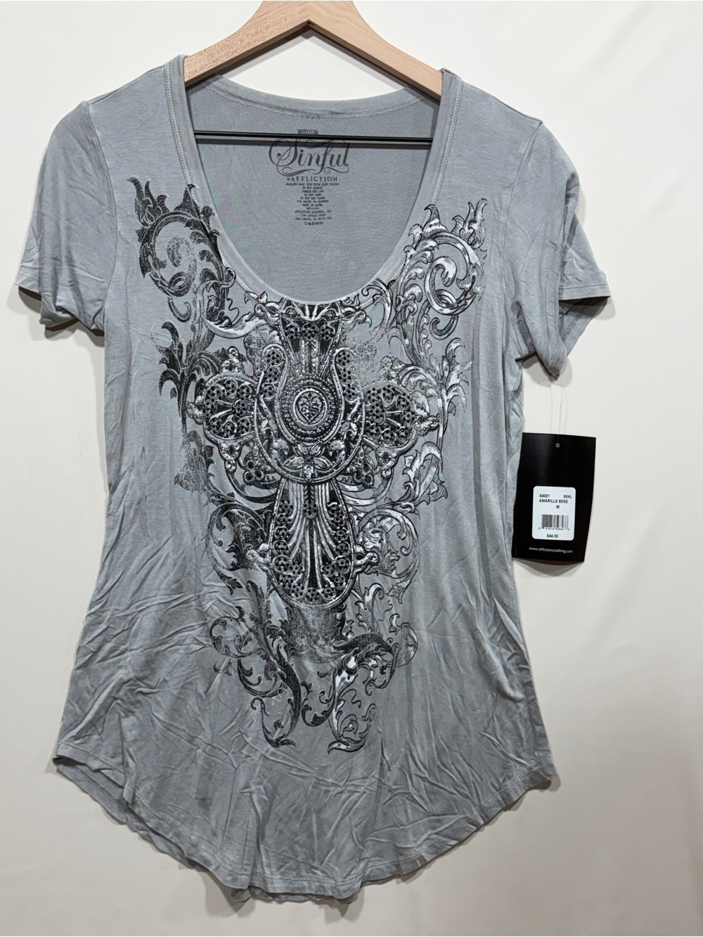 Sinful by Affliction Amarillo Bend Graphic Tee Y2K M